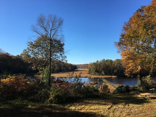 Scenic Gatewood Preserve in fall